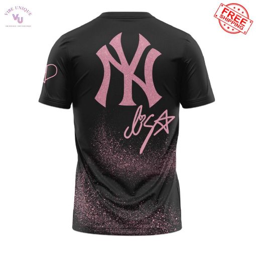 NY Yankees x Blackpink Lisa 2025 Limited T-Shirt